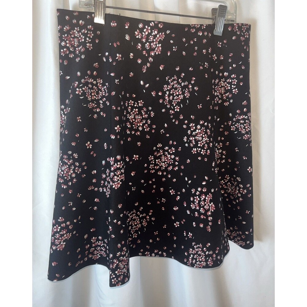 Loft Black Cherry Blossom Elastic Waist A-line Womens Skirt Size XS Floral Print